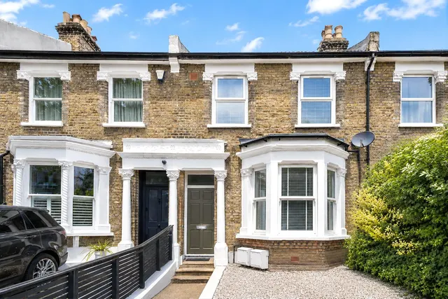 Friern Road, SE22, photo 1