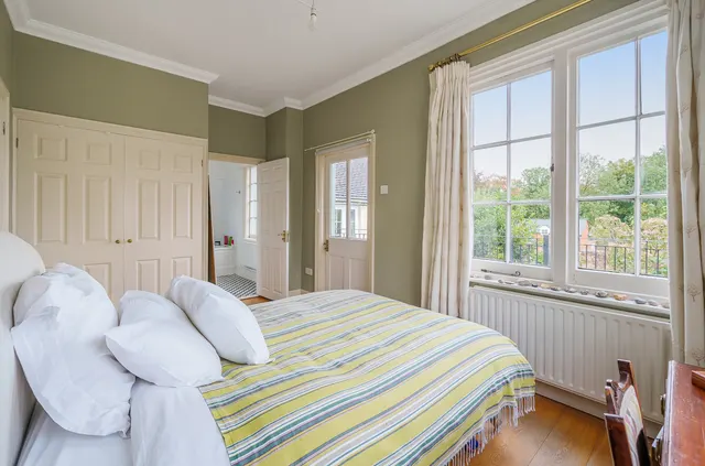 The George Yard, Alresford, SO24, photo 3