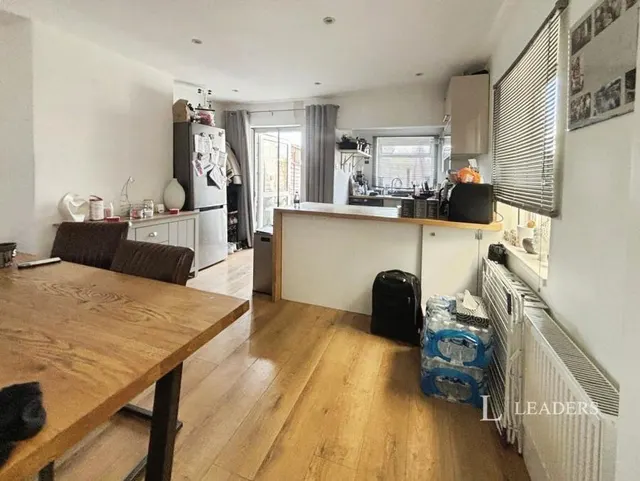 Bursledon Road, Southampton, SO19, photo 3