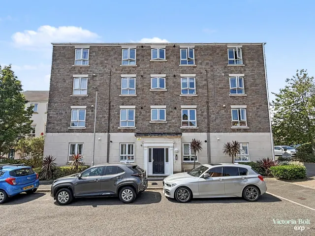 Photo 2 — Barlow Gardens, Plymouth