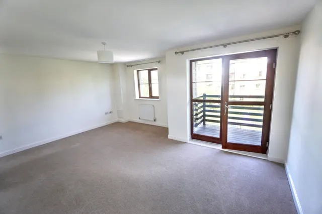 John North Close, High Wycombe, HP11, photo 2