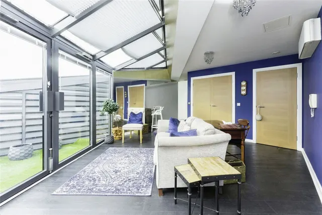 Mann Island, Liverpool, L3, photo 1