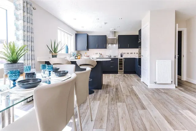Standenhall Drive, Burnley, BB10, photo 1