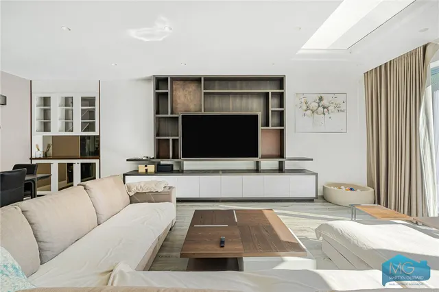 Elliot Road, London, NW4, photo 2