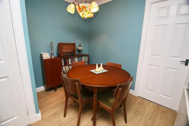 Photo 3 — Craigelvan Place, Cumbenauld, G67 4RW