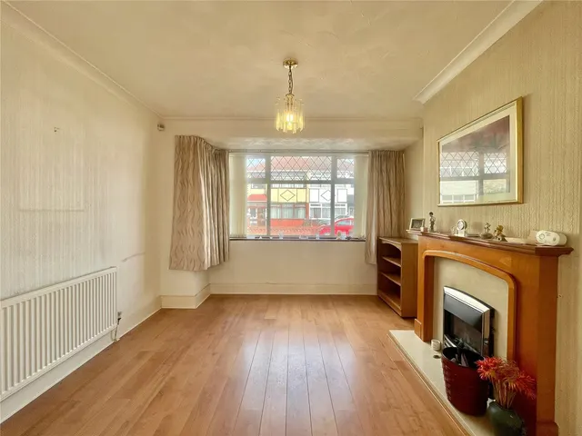 Fairhaven Road, Widnes, WA8, photo 3