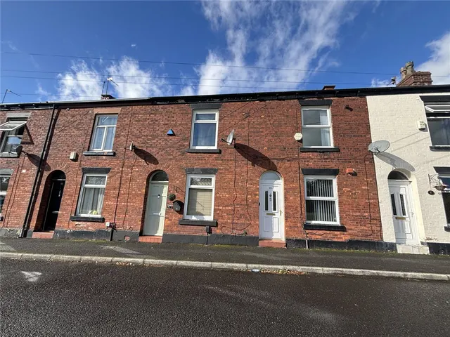 John Street, Heywood, OL10, photo 1
