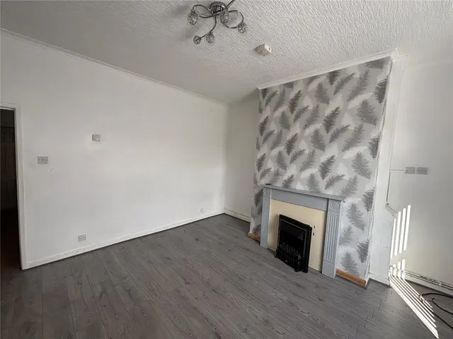 John Street, Heywood, OL10, photo 3