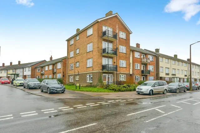 Leys Road, Hemel Hempstead, photo 1