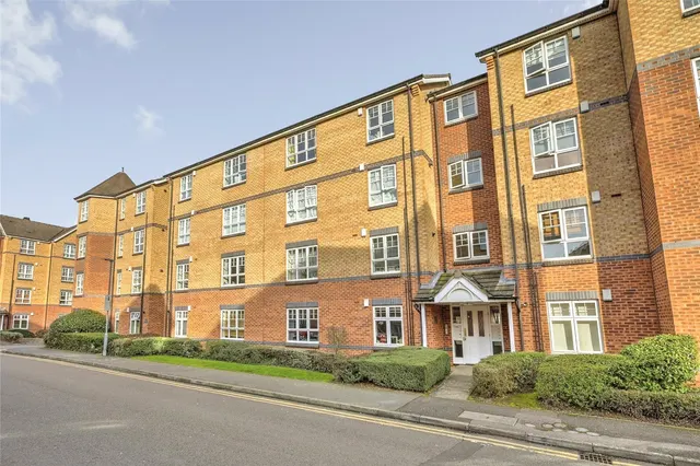 Beckets View, Northampton, Northamptonshire, NN1, photo 1