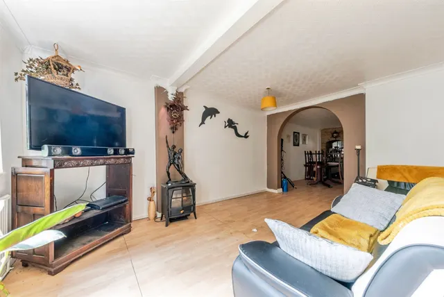 Alma Park Road, Grantham, NG31, photo 3