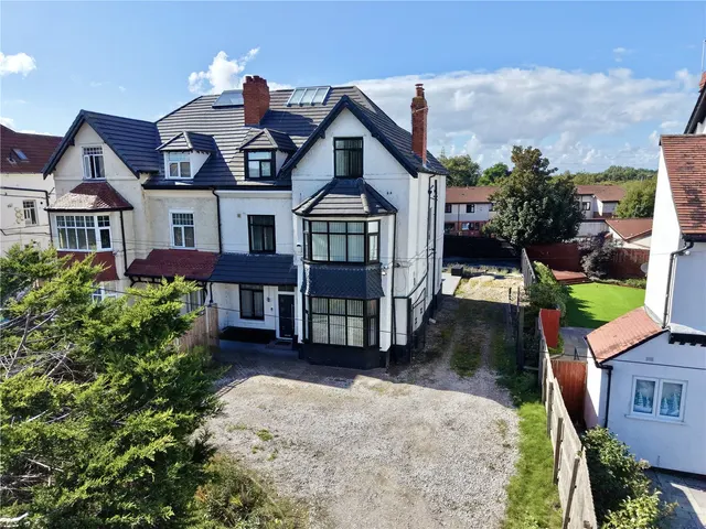 School Lane, Prenton, CH43, photo 1
