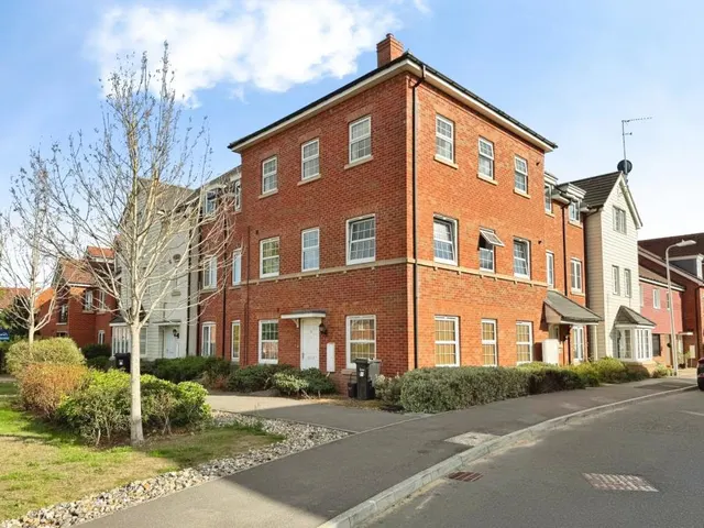 Clover Rise, Woodley, RG5, photo 1
