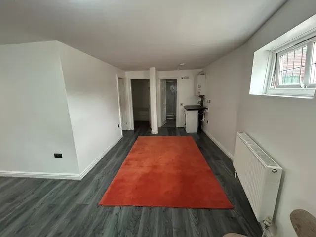 Birmingham New Road, Walsall, WS5, photo 3