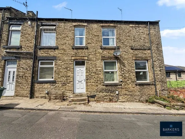 Kilpin Hill Lane, Dewsbury WF13 4BG, photo 1