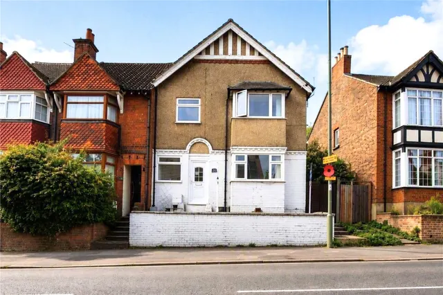 Ash Road, Aldershot, Hampshire, GU12 4EZ, photo 1