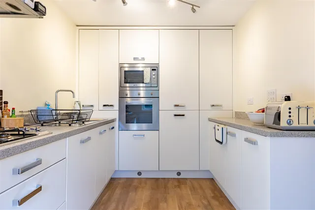 Trotman Walk, Cirencester, GL7, photo 2