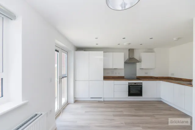 Tang Street, Westham, BN24, photo 2