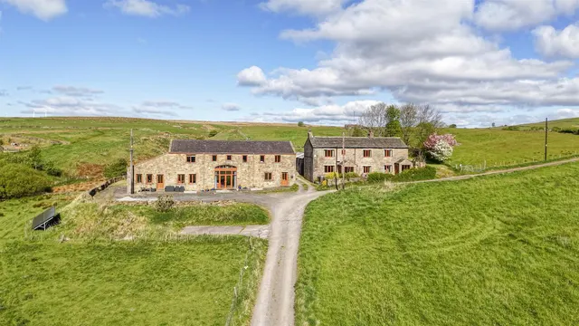 Middle Bank Top Farm, Lumb, photo 3