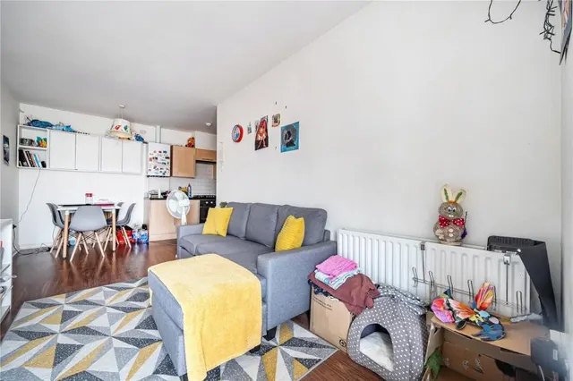 Stoke Road, Slough, SL2, photo 3