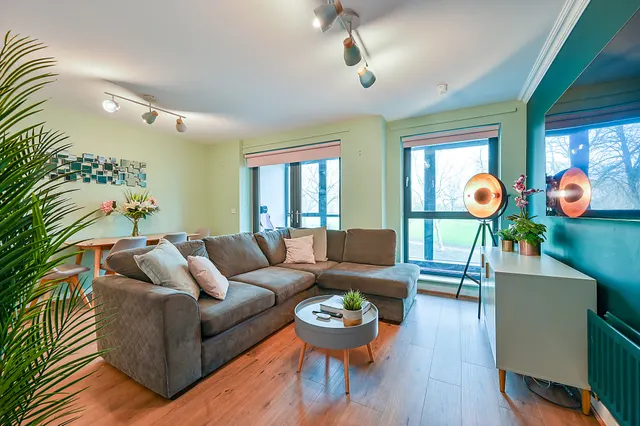 Flat 8, Chaplin House, All Saints Road, London, photo 1