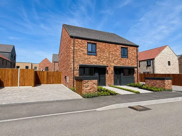 Gault Crescent, Cambridge, CB1, photo 1