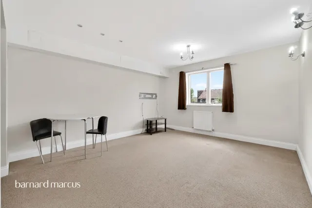Sanderstead Road, South Croydon, photo 1