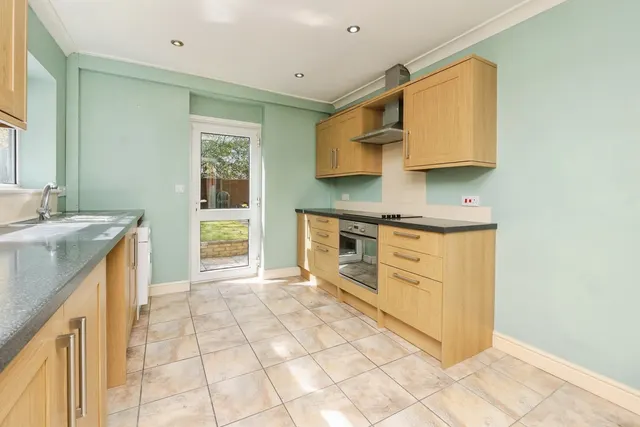 Photo 2 — Langford Road, BRISTOL, Avon, BS13