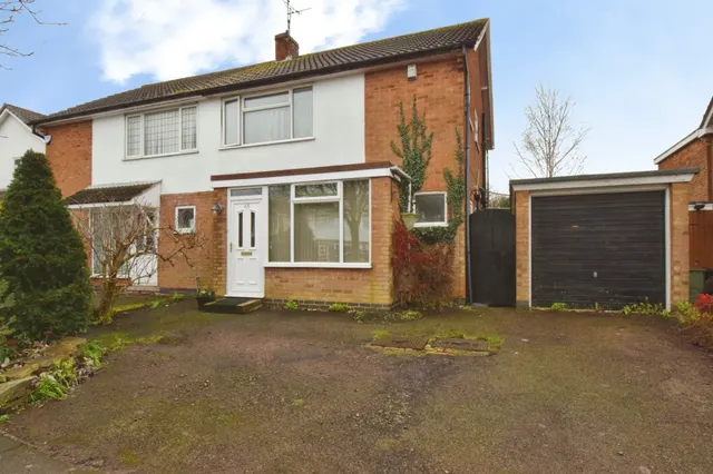 Ash Tree Road, Oadby, LEICESTER, photo 1