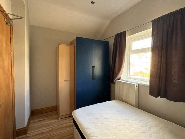 Claude Road, Cardiff, CF24, photo 3
