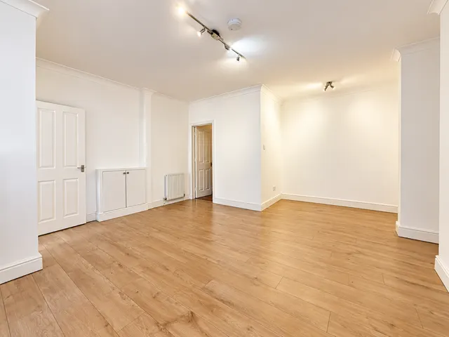 Croham Road, South Croydon, CR2 7BA, photo 1