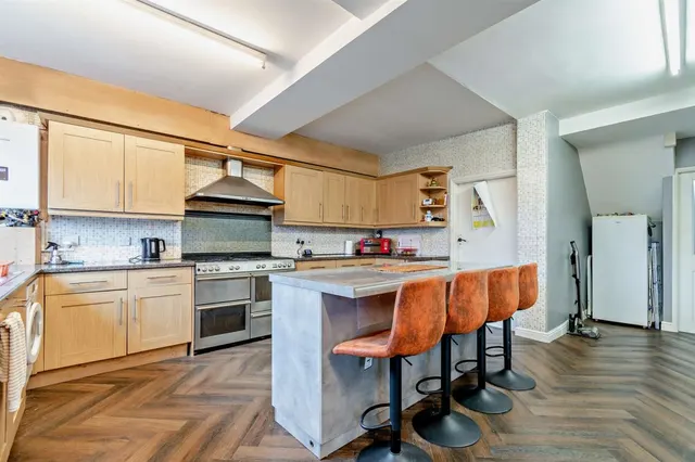 Colchester Road, Leicester, LE5, photo 2