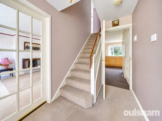 Blackfriars Avenue, Droitwich, WR9, photo 3