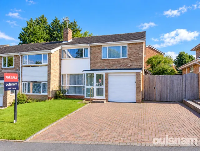 Blackfriars Avenue, Droitwich, WR9, photo 1