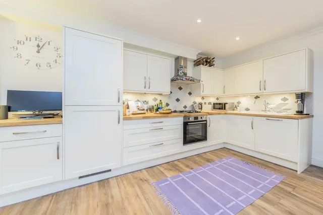 Ravenslea Road, SW12, photo 3