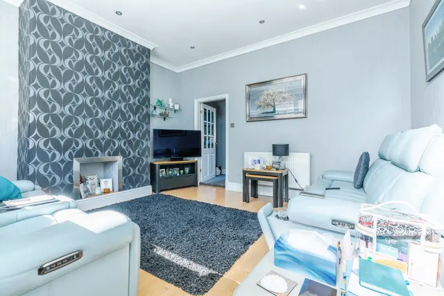 Turf Street, Radcliffe, M26, photo 2