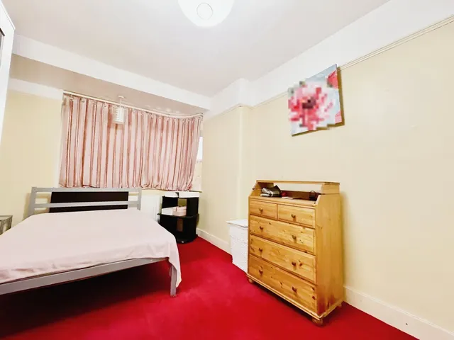 Sherringham Avenue, London, N17, photo 3