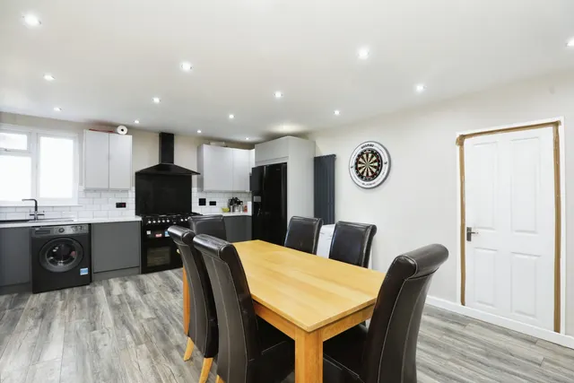 Photo 3 — Shaw Drive, Knutsford, Cheshire, WA16