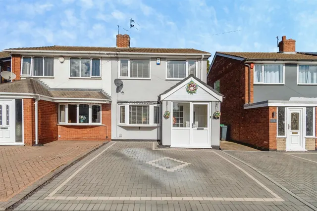 Tame Avenue, Wednesbury, WS10, photo 1