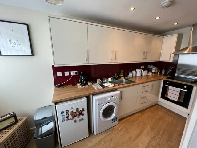 Windway Road, Cardiff, CF5, photo 1