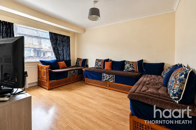 Kynaston Road, Thornton Heath, CR7, photo 2