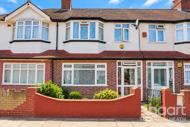 Kynaston Road, Thornton Heath, CR7, photo 1