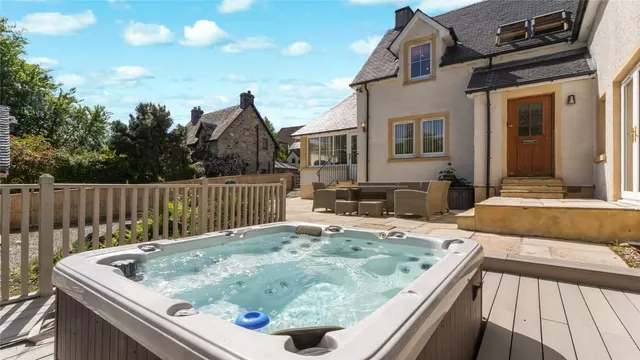Photo 3 — Tyandrish, Main Street, Killin, Stirlingshire, FK21