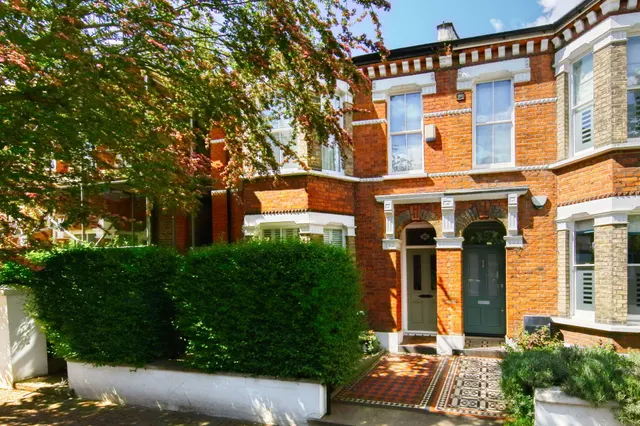 Santos Road, Wandsworth, SW18 1NT, photo 1