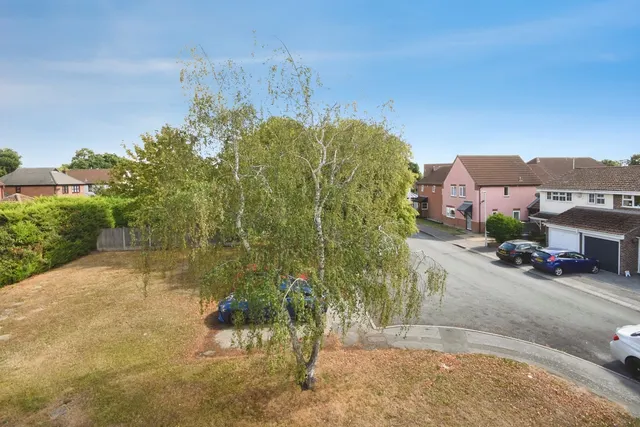 Lupin Drive, Chelmsford, Essex, CM1, photo 1