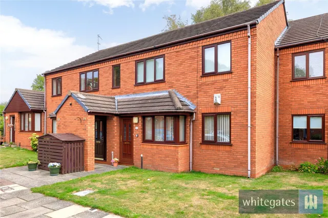 Sylvan Court, Liverpool, L25, photo 1