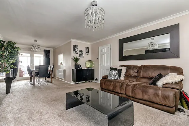 Photo 2 — Filsham Drive, Bexhill-On-Sea