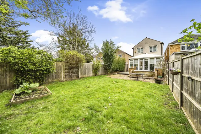 Dudley Road, Walton On Thames, KT12, photo 3