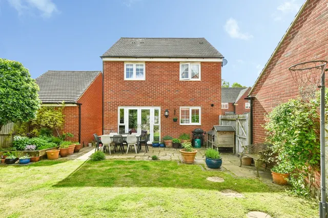 Anson Drive, Watchfield, SN6, photo 2