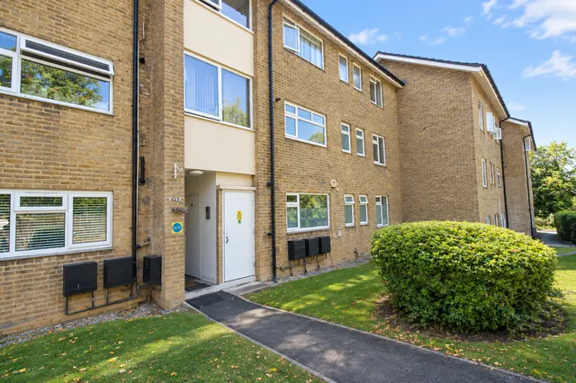 Baring Road, SE12, photo 2